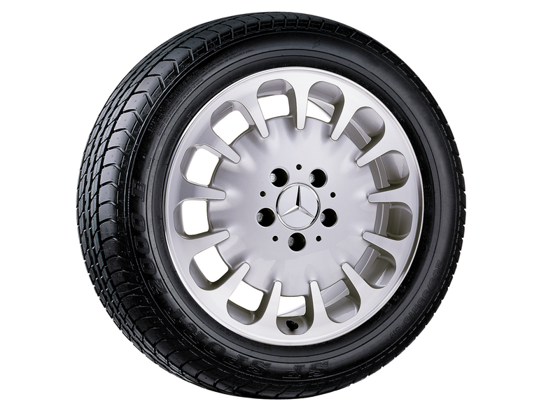 13-hole wheel, Yilduz, 40.6 cm (16 inch) | B66474220 | Mercedes 