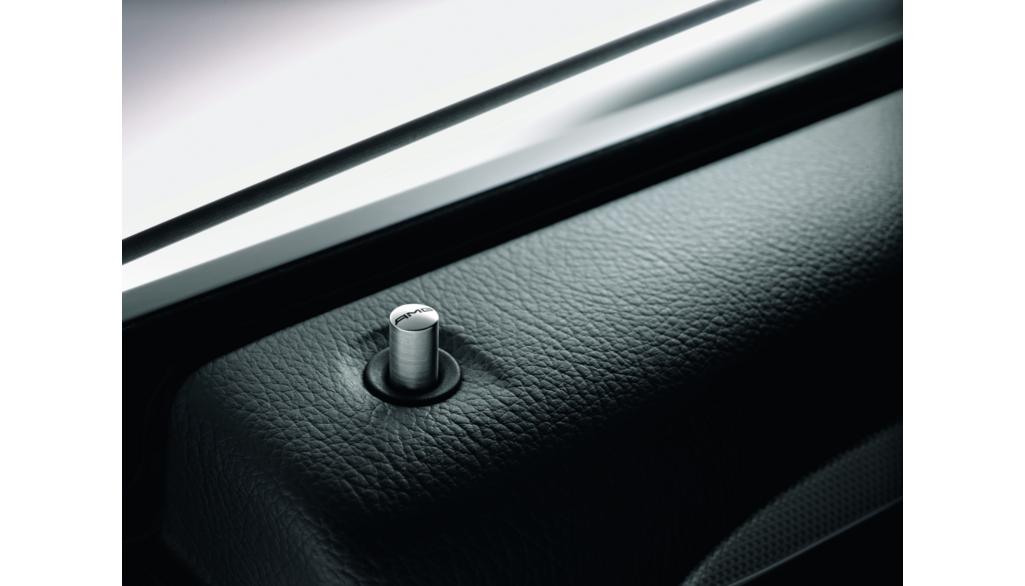 AMG Tür-Pin, rund, hinten (Edelstahl, silbergrau, gebürstet