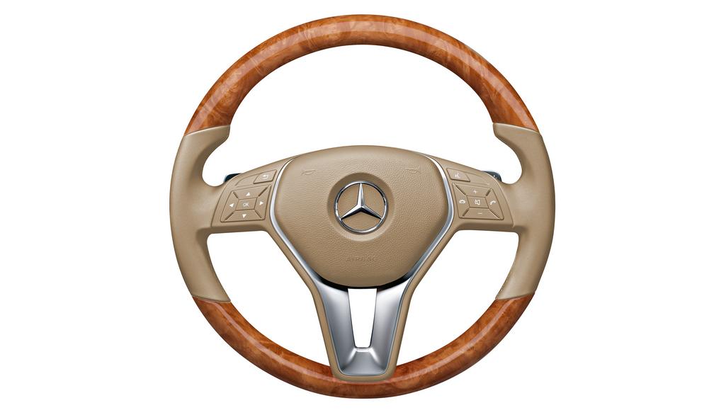 Wood/leather steering wheel, with steering wheel shift paddles (wood,  almond beige [CLS]), Interior refinements, Comfort