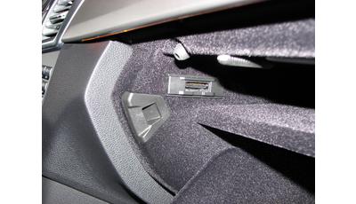 Media Interface Consumer Kabel Ipod Entertainment Fur E Klasse Cabriolet A207 03 10 04 13