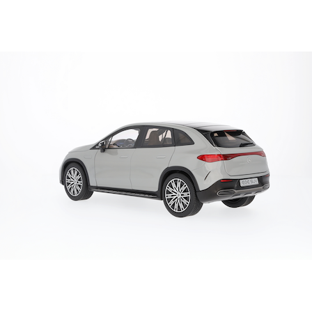 Mercedes-Benz EQE SUV 1:18スケール EQE SUV, AMG Line, X294 (MANUFAKTUR alpine grey non-metallic, NZG
